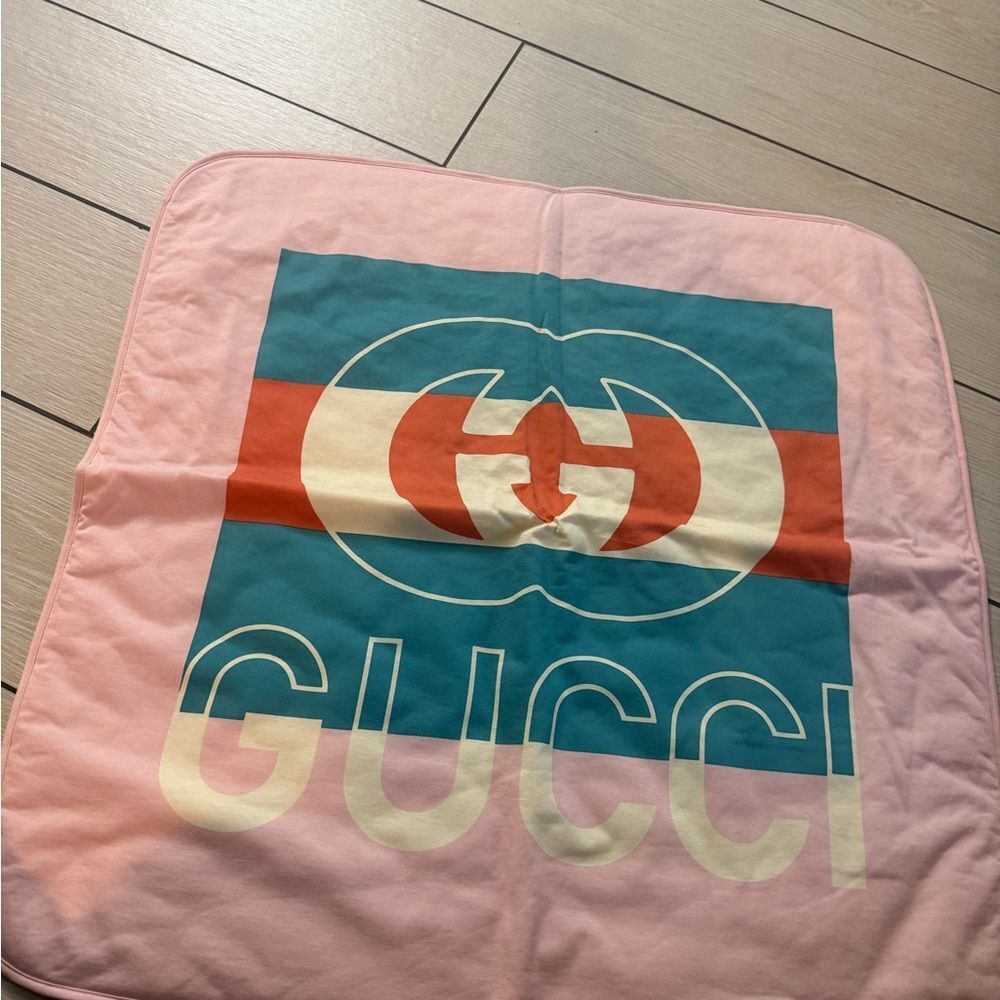 Gucci Baby Girl Logo Blanket • Pink Multicolor • NWT w/ Box